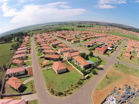 Townhouse For Sale In Jackaroo Park Witbank Mpumalanga For R 8090000