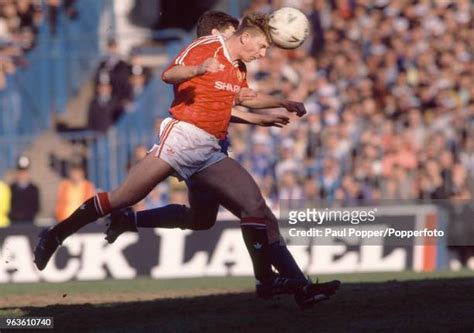 Mark Robins Manchester United Photos And Premium High Res Pictures