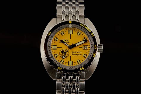 Doxa Sub 300 Divingstar Poseidon Edition Analog Shift