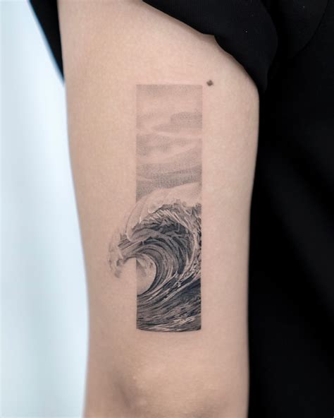 Discover Wave Tattoo Arm Super Hot In Cdgdbentre