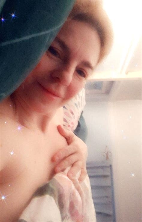 Babe Today 4Based Frauleinschmitt 4basedfrauleinschmitt Model Bad Milf