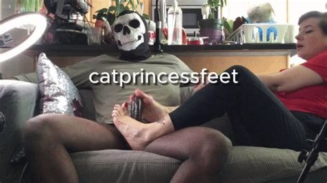 Footjob Marathon Orgasm Out Of Cat Princess Milf Feet On Thick Uncut BBC Toejob Facing