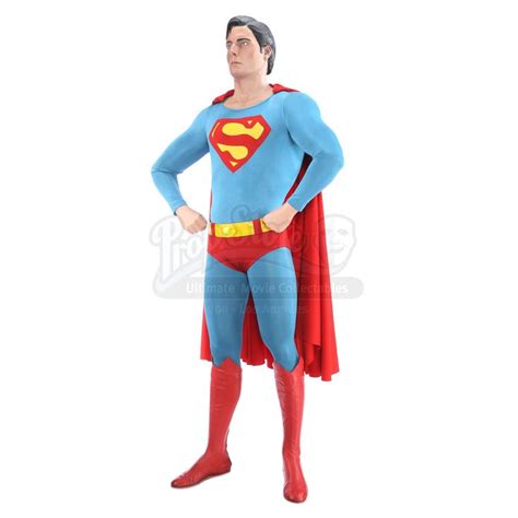 Superman (Christopher Reeve) Costume Display | SUPERMAN (1978)