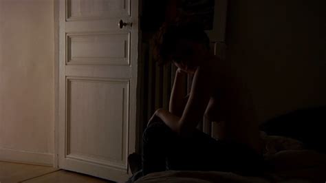 Nude Video Celebs Alizee Durkheim Nude Marques De Famille