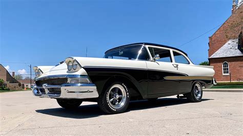 1958 Ford Fairlane Restomod Is One Cool Cruiser