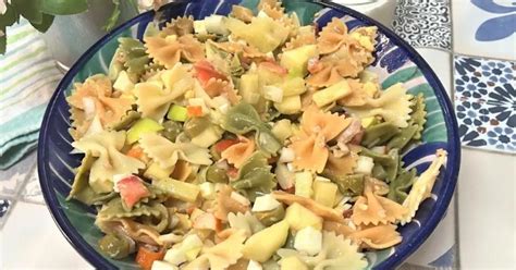 Ensalada de lacitos pasta de colores Recetas Fáciles Reunidas