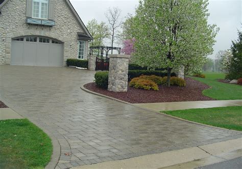 Brick Paver Contractor In Michigan Flagstone Patio And Walkway Installer