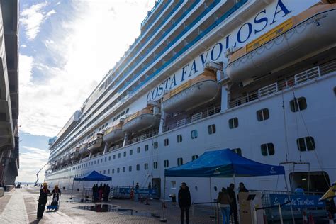 Autoridades Celebran Temporada R Cord De Cruceros