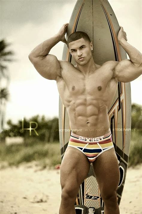 Raciel Castro Male Fitness Model Bodybuilding And Fitness Zone