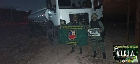 Batalhão de Policiamento Ambiental detém caminhão tanque