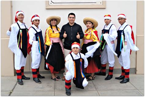 Danzas Folklóricas Vestuario De Pacasito