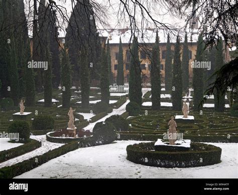 Garden Giardino Giusti Verona Hi Res Stock Photography And Images Alamy