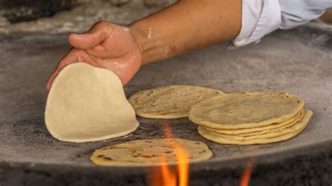 La Importancia De Las Tortillas De Maíz En La Alimentación