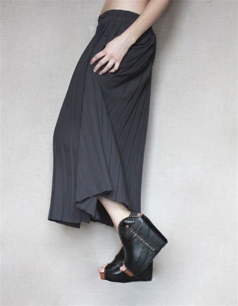 Grey Pleated Maxi Skirt Etsy Maxi Skirt Pleated Maxi Skirt Skirts