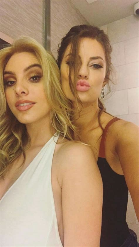 Lele Pons Hannah Stocking Hermosas Celebridades Fotos Amigas