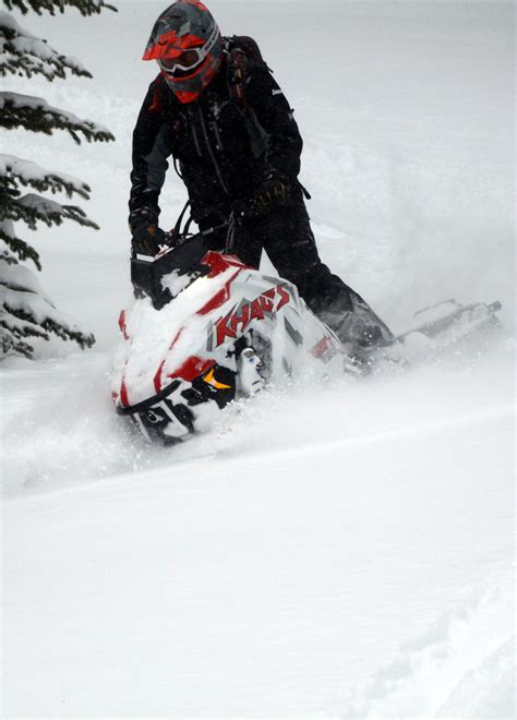 2020 Polaris Rmk Khaos Review