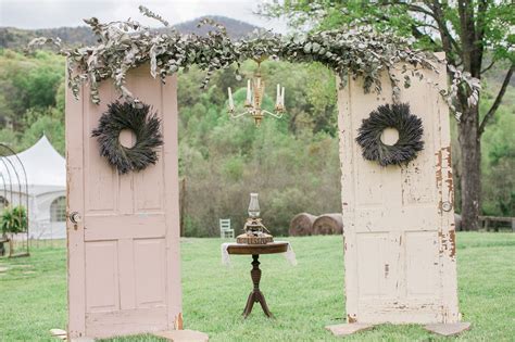 Diy Vintage Door Wedding Arch