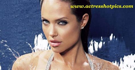 Angelina Jolie Hot Naked Boobs Okay Wallpaper