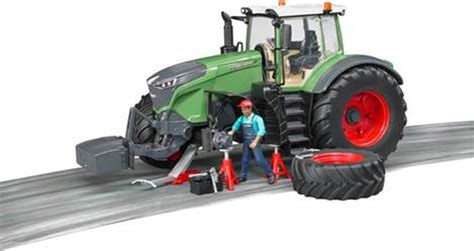 Bruder Bruder Traktor Fendt 1050 Vario Z Mehanikom In Opremo Baby