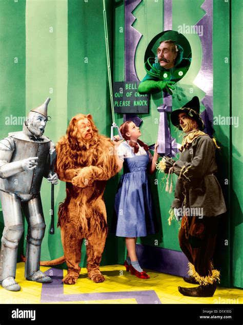 Buddy ebsen wizard of oz hi-res stock photography and images - Alamy