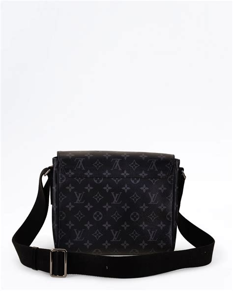 Louis Vuitton Monogram Eclipse District Pm Vivrelle