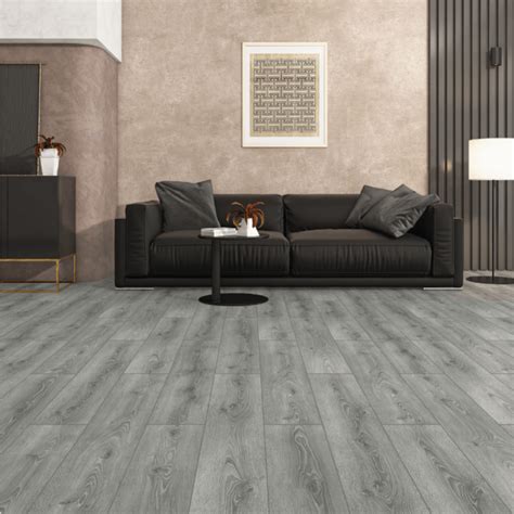 Wood Effect 8mm Akashi Oak Laminate Flooring DFD