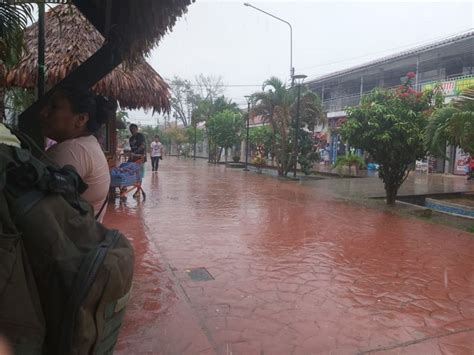 Estado De Emergencia En 100 Distritos De 17 Regiones Por Intensas Lluvias