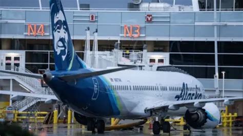 Alaska Airlines Warns Of M Boeing Blow Out Cost