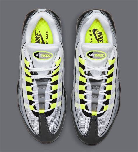 Official Look At The Nike Air Max Og Neon Dailysole