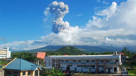 Al Menos Cinco Muertos Por Explosión De Un Volcán En Filipinas El