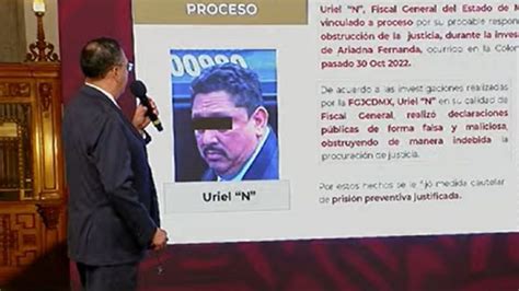 Exhiben en la Mañanera de AMLO la detención del fiscal de Morelos y a