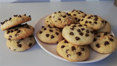 Recette Rapide Des Cookies Am Ricains Aux Noix Et P Pites De