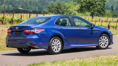 Toyota Camry Le Wallpapers And Hd Images Car Pixel