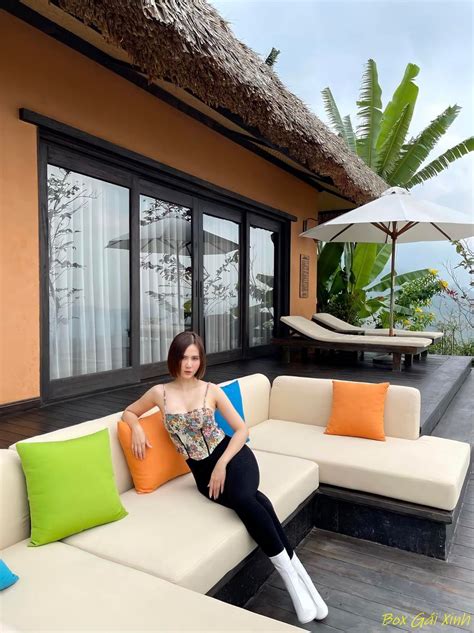 Nh Huy N Lizzie Bikini C C Sexy C Ng B U Ng C C Ng Tr N