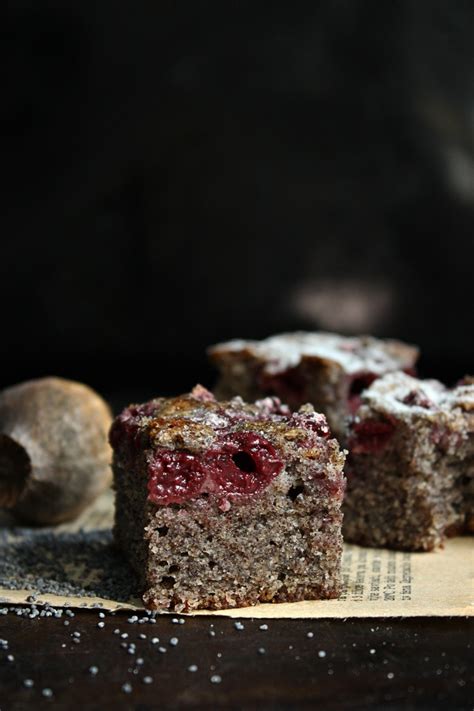 Pobjednik Vuk Madrac Okoladne Kocke S Jagodama I Makom Presladak