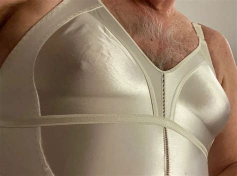 Bodys Nude Pics XHamster