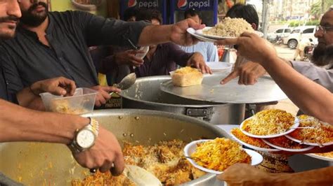 People Are Crazy For Biryani Hyderabadi Biryani Beef Pulao Street