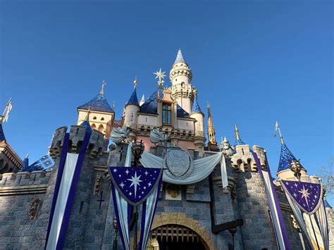 Disneyland's Sleeping Beauty Castle Stuns With Disney100 Embellishments ...