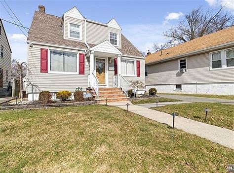 284 Eagle Rock Ave Roseland Boro Nj 07068 Mls 24008222 Zillow