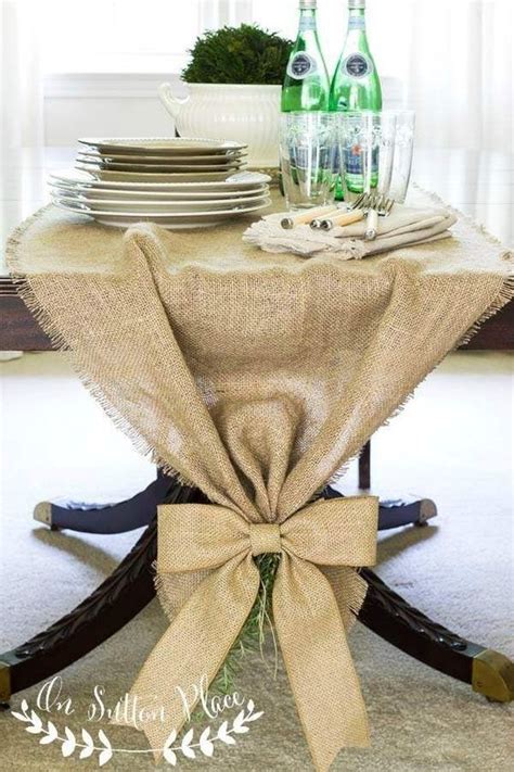 Diy Table Runner No Sew Diy No Sew Table Runner Christmas For The Home With This Diy