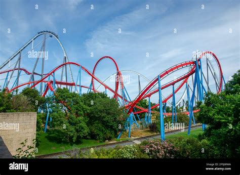 Roller Coaster Car High Resolution Stock Photography And Images Alamy