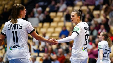 Xenia Smits Schön dass der Ball gepasst hat DHB de