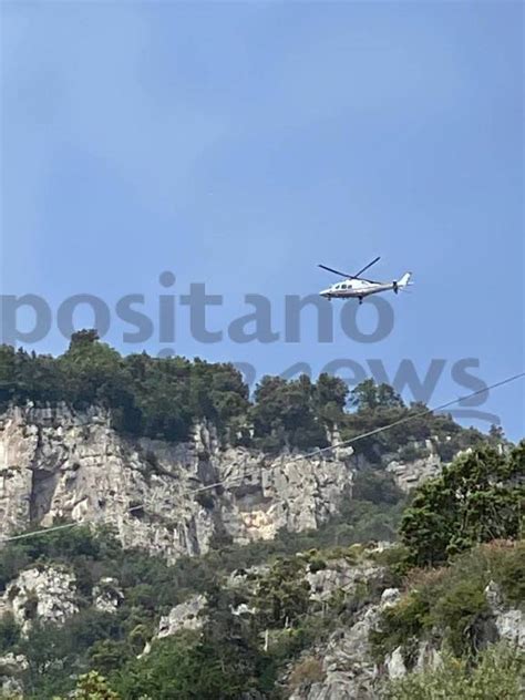 Positano Incidente Sul Sentiero Degli Dei Interviene L Elisoccorso