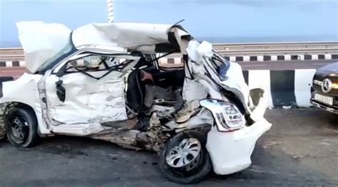 Mumbai Car Hits Multiple Stationary Vehicles On Bandra Worli Sea Link