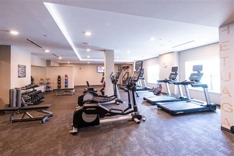 Residence Inn Orlando at Flamingo Crossings: Disney World Hotel Review