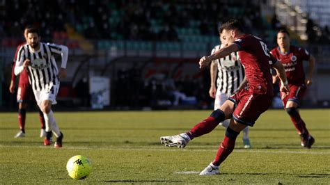 Serie B Cittadella Cremonese Le Formazioni Ufficiali