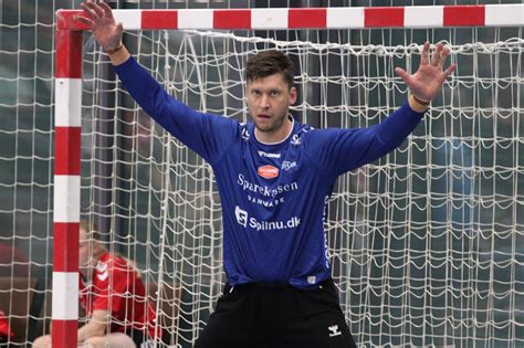 Sejr Over Tth I F Rste Testkamp Aalborg H Ndbold