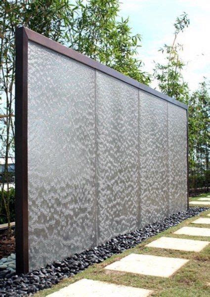 20+ Outdoor Waterfall Wall Ideas - HMDCRTN