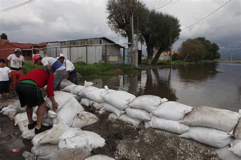 Desbordamiento Del Lerma Causa Daños A 30 Viviendas