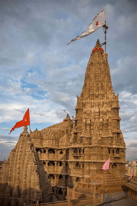 Dwarkadhish Temple Wallpapers - Top Free Dwarkadhish Temple Backgrounds ...